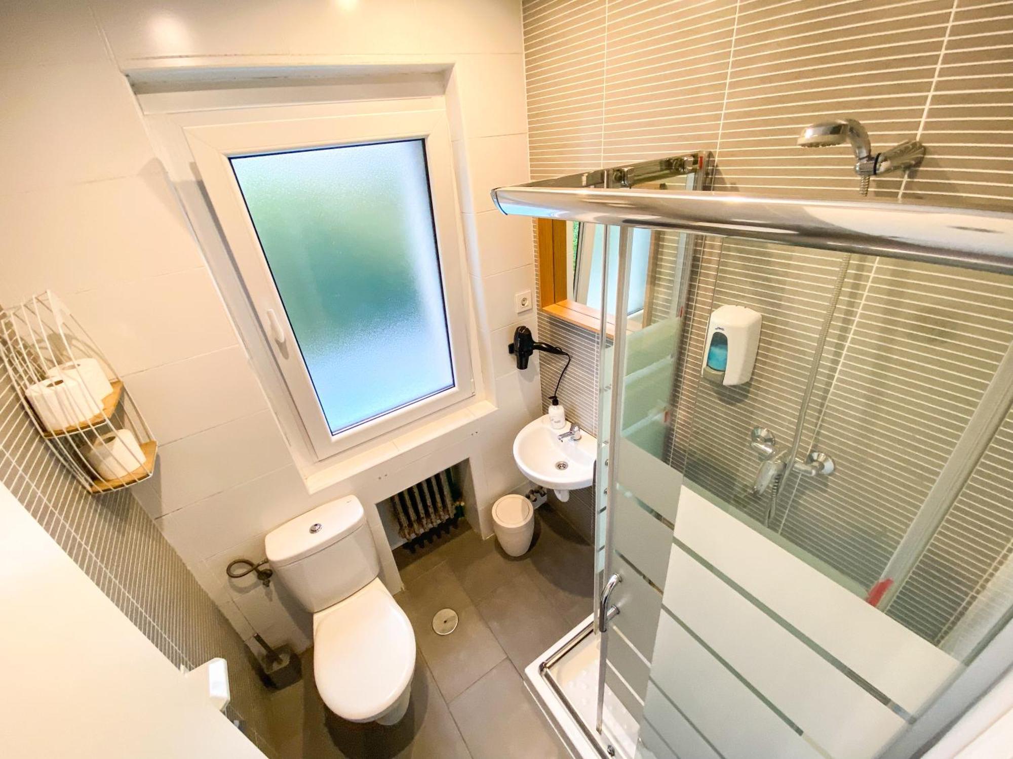 North Surf House Hostel Gijón Kültér fotó