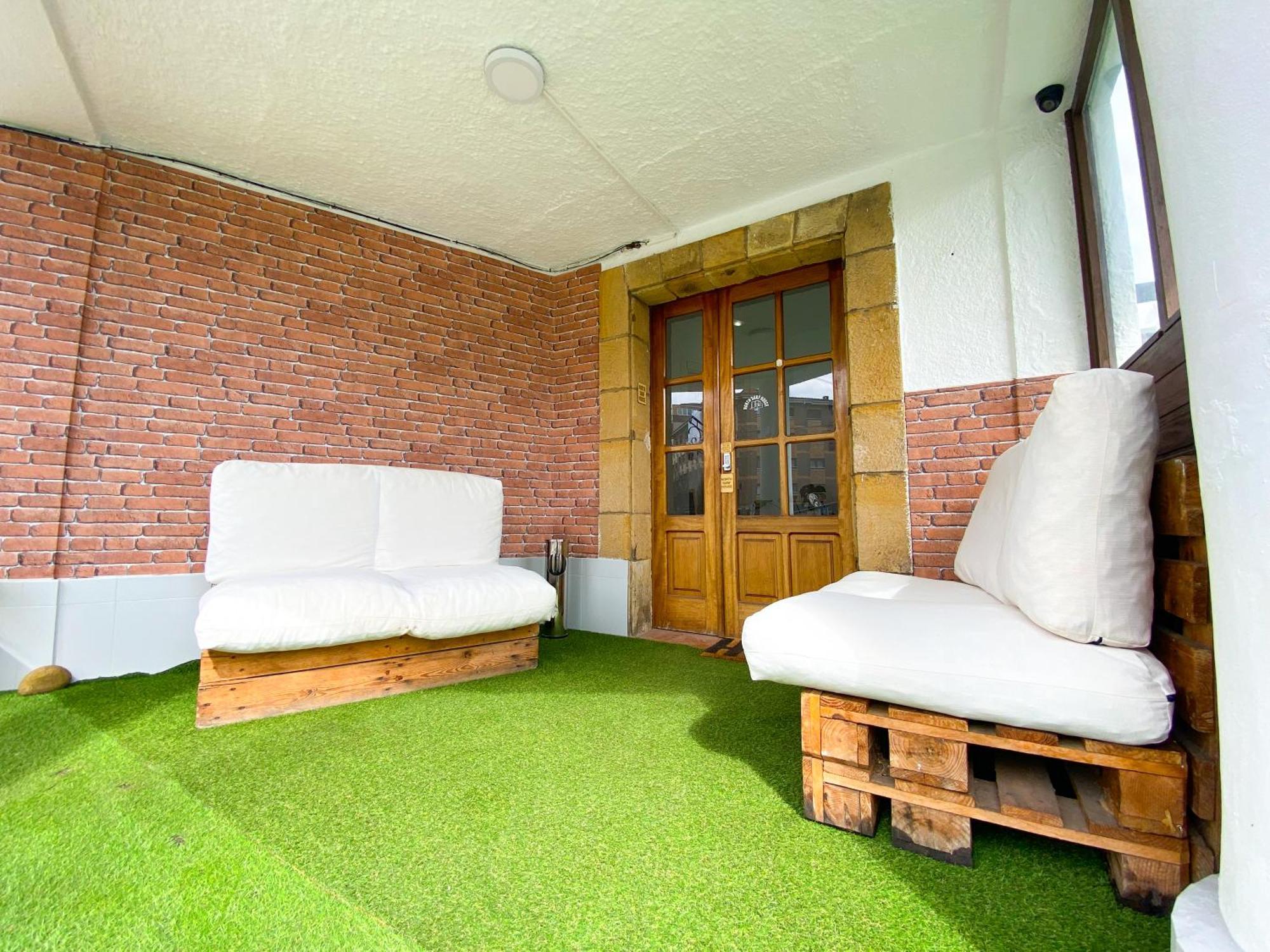 North Surf House Hostel Gijón Kültér fotó